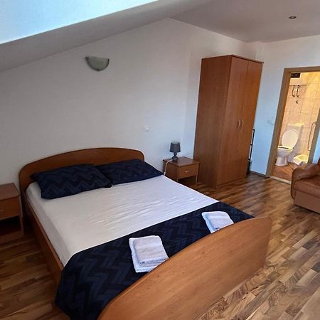 Apartman Senka 포드고라 외부 사진