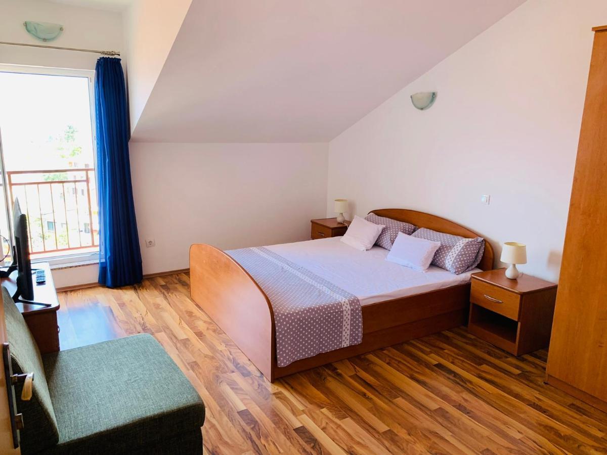 Apartman Senka 포드고라 외부 사진