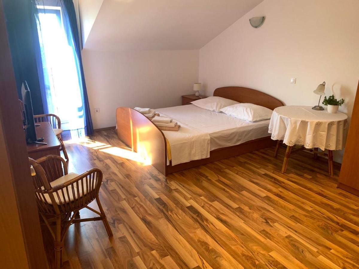 Apartman Senka 포드고라 외부 사진
